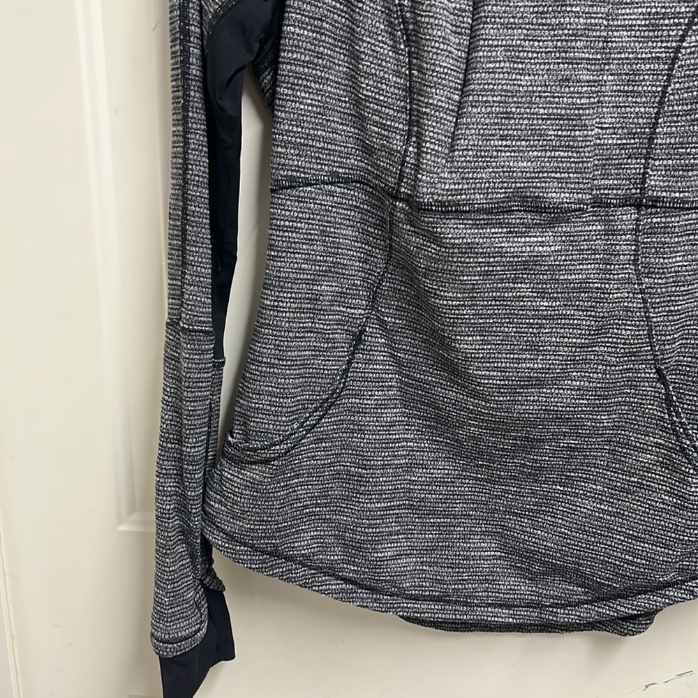 Lululemon jacket , small - Picture 6 of 10
